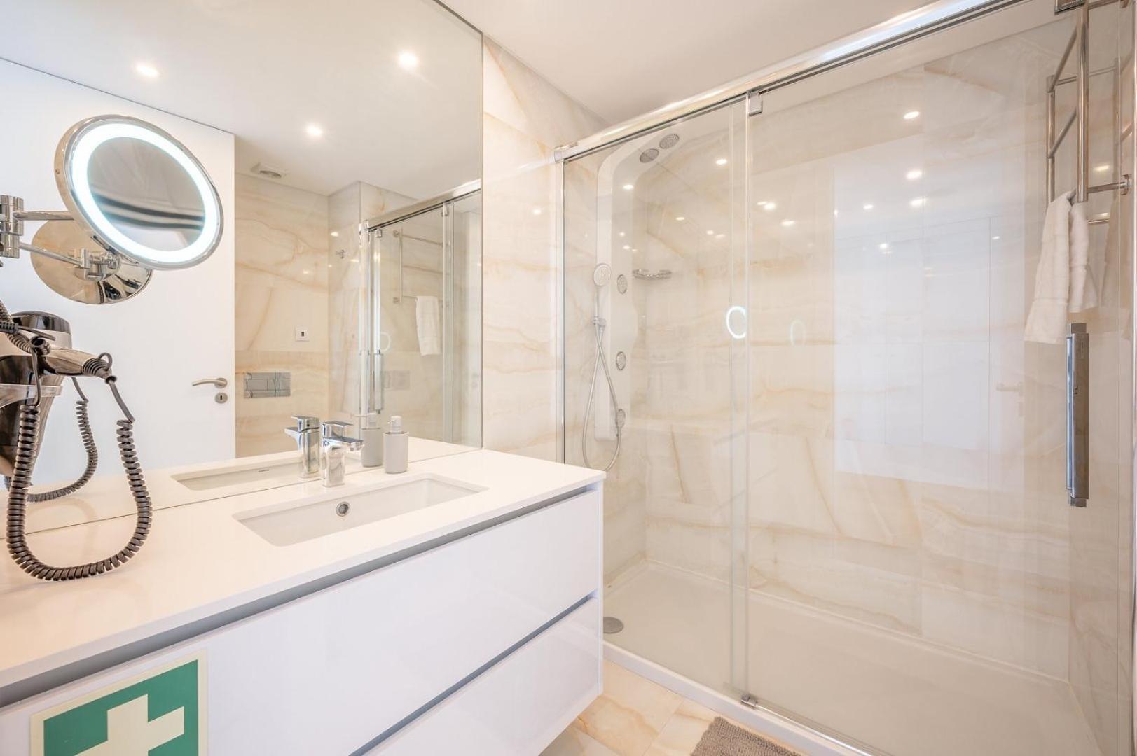 Guestready - Beachfront Naufrago'S Retreat 2 Sesimbra Dış mekan fotoğraf