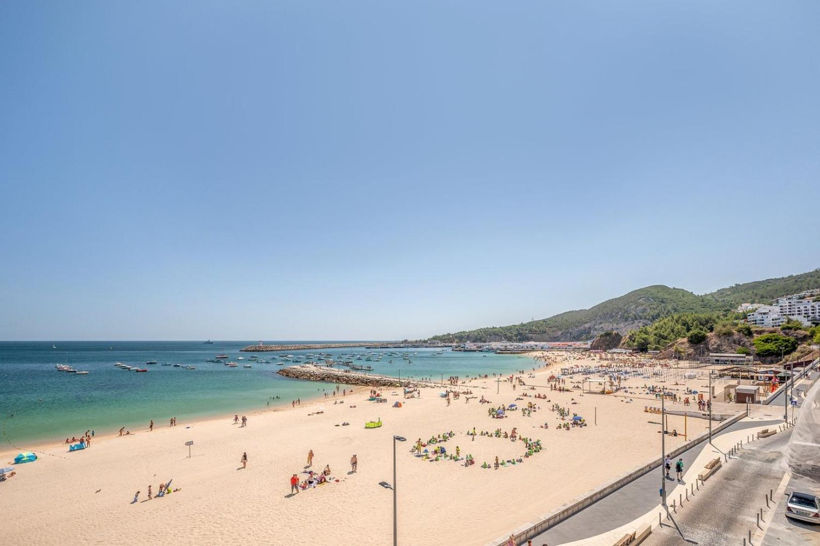 Guestready - Beachfront Naufrago'S Retreat 2 Sesimbra Dış mekan fotoğraf