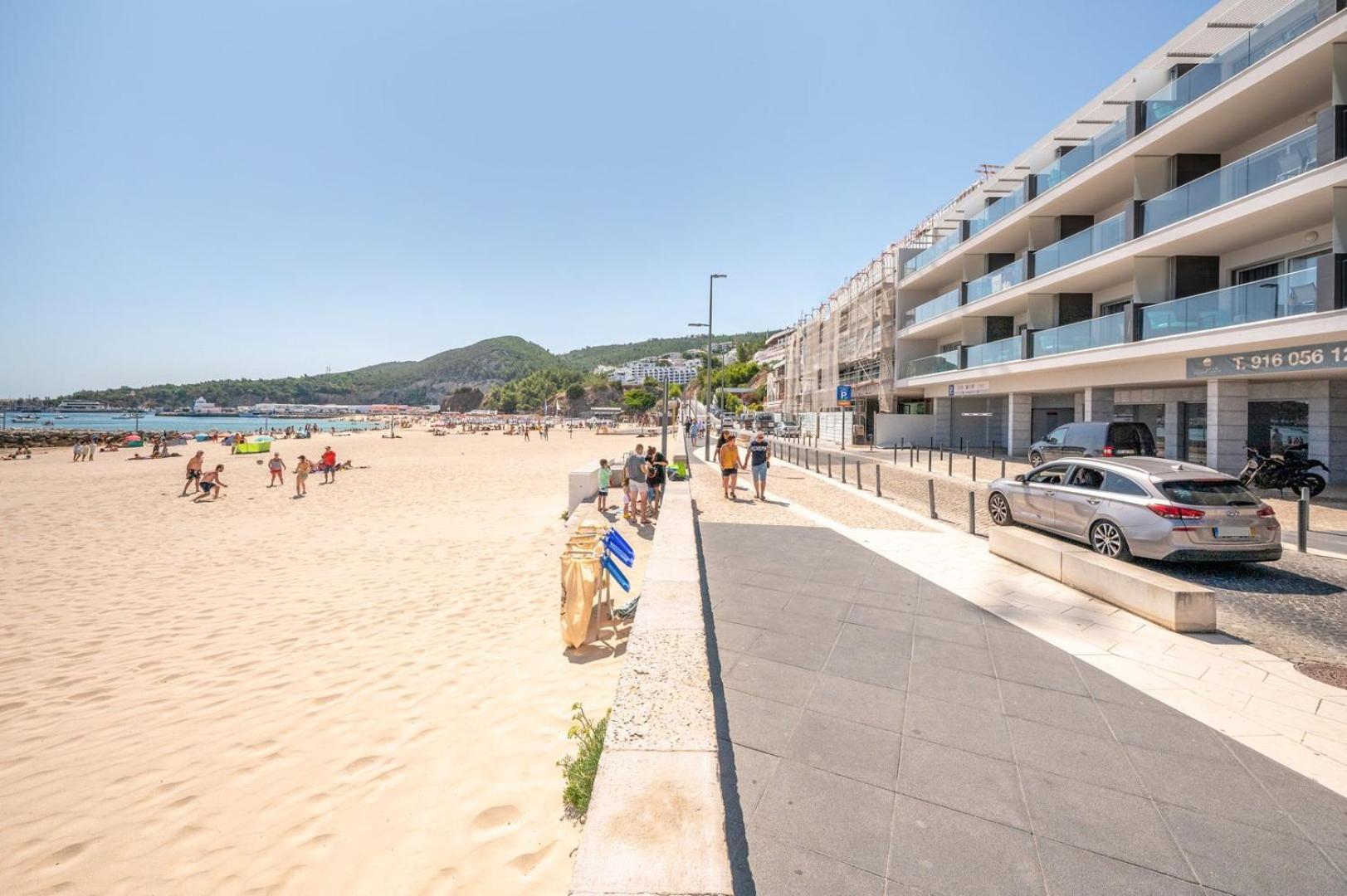 Guestready - Beachfront Naufrago'S Retreat 2 Sesimbra Dış mekan fotoğraf